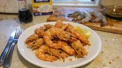 殻ごとカリッ、身はぷりっ。バナメイエビの唐揚げ（醤油下味×片栗粉）