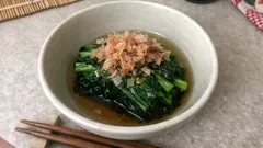 レンジでつゆ作りがラク：だし香る大崎菜のおひたし（作り置きにも）